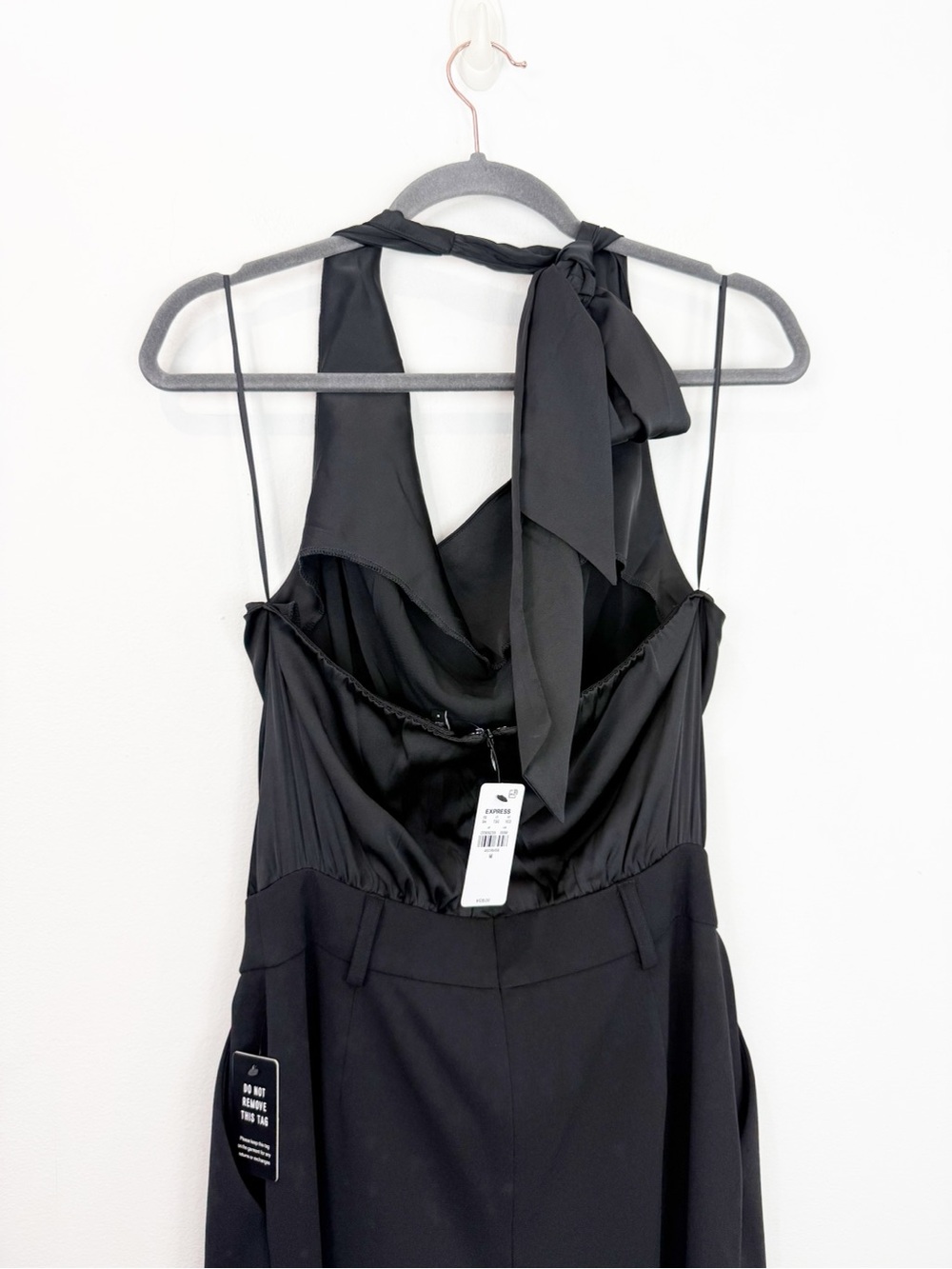 Express Satin Tie Halter Cowl Neck Wide Leg Jumpsuit Size Medium NWT - Picture 5 of 8